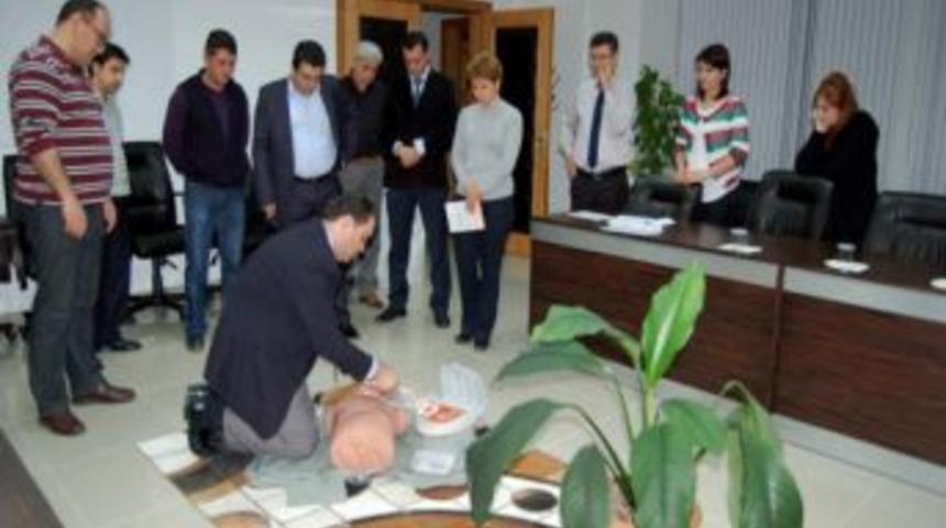 Belediye Sağlık Evi'ne Kalp Masajı Cihazı Alındı