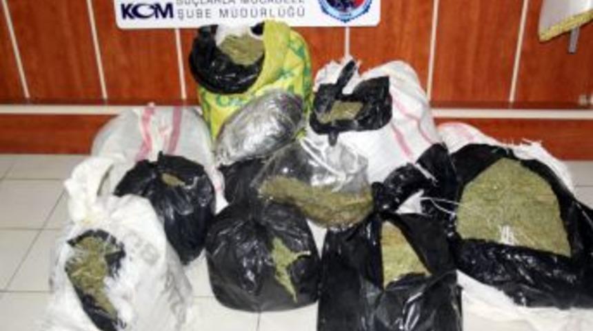 Uşak&rsquo;ta 65 Kg. Esrar Ele Ge&ccedil;irildi