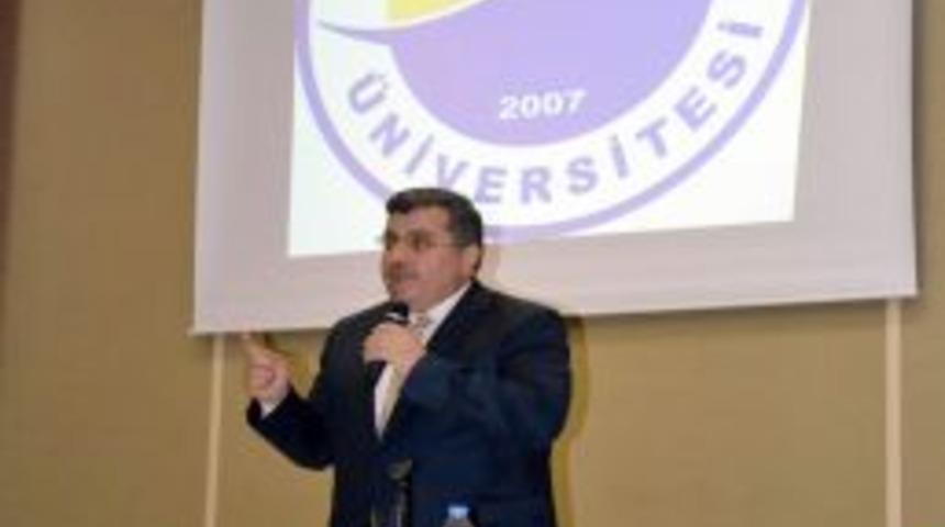 "Manevi Değerlerin Eksikliği Sorunlara Yol A&ccedil;ıyor"