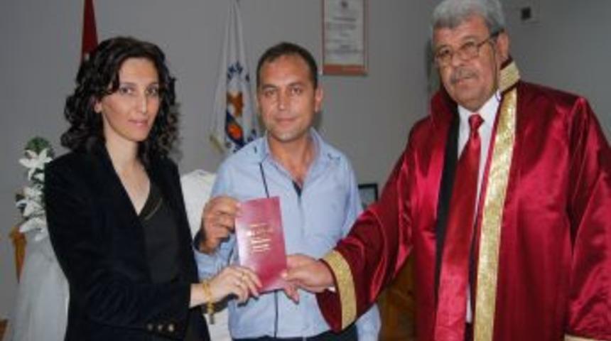 Kozan&rsquo;da 12 &Ccedil;iftin Nikahı 12.12.2012 Saat 12.12'de Kıyıldı