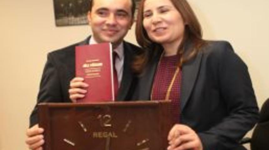 12.12.12 &Ccedil;ılgınlığını Saatler 12.12'yi G&ouml;sterdiğinde Yaşadılar