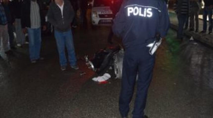 Yoldan Gecen Polis Can Kurtardı