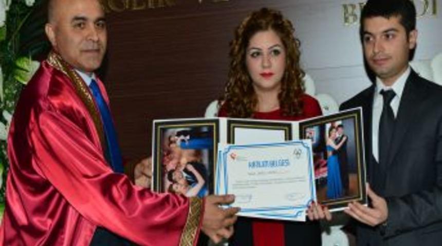 12-12 2012'de Nikah Kıydılar