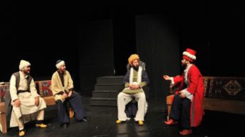 Başkent Tiyatrosu, Hacı Bayram-ı Veli'nin Hayatını Sahneye Taşıdı