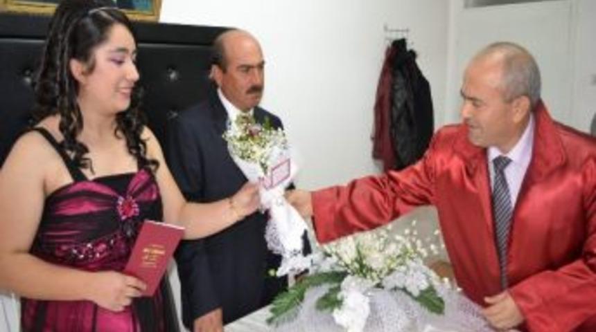 Niğde De 12.12.2012 &Ccedil;ılgınlığı