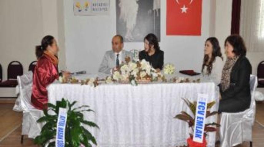 Kuşadası'nda 12.12.12 &Ccedil;ılgınlığı