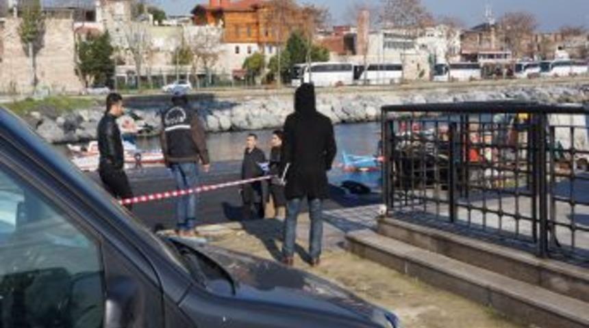 Eski futbolcu Mehmet Gezer &ouml;l&uuml; bulundu