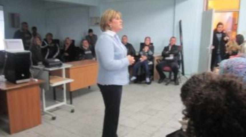 Burhaniye Sağlık Meslek&rsquo;te Veli Eğitim Semineri