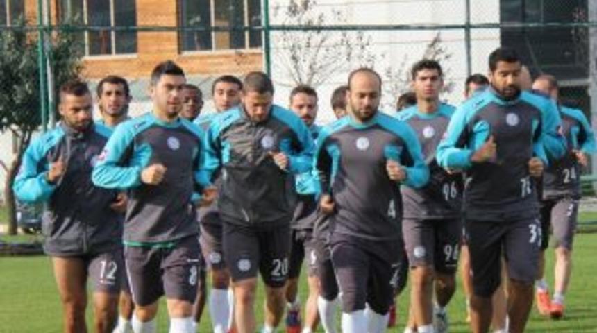 &Ccedil;aykur Rizespor Buca Ma&ccedil;ı Hazırlıklarına Devam Ediyor
