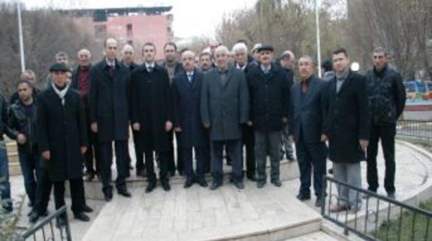 Hayder Aliyev &Ouml;l&uuml;m&uuml;n 9. Yıl D&ouml;n&uuml;m&uuml;nde Iğdır'da Da Anıldı