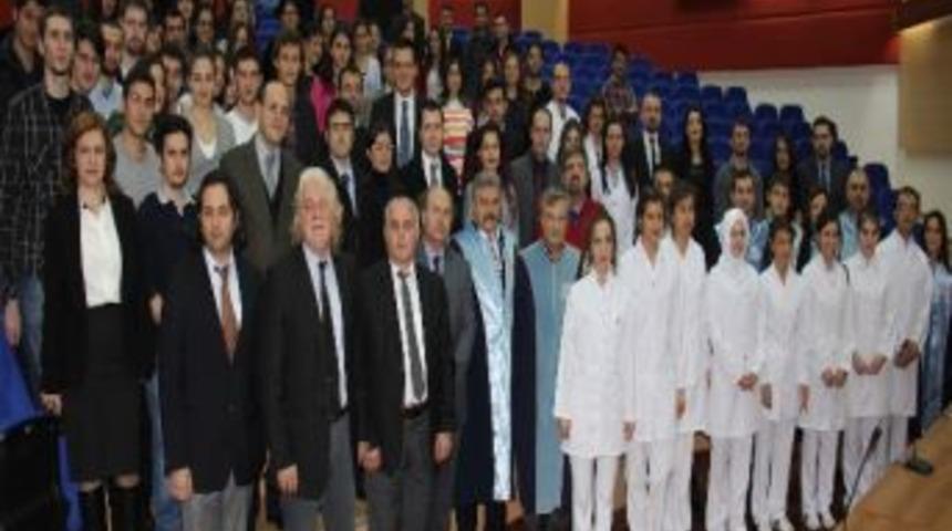 Zonguldak'ta Diş Hekimleri İlk Kez Beyaz &Ouml;nl&uuml;k Giydi