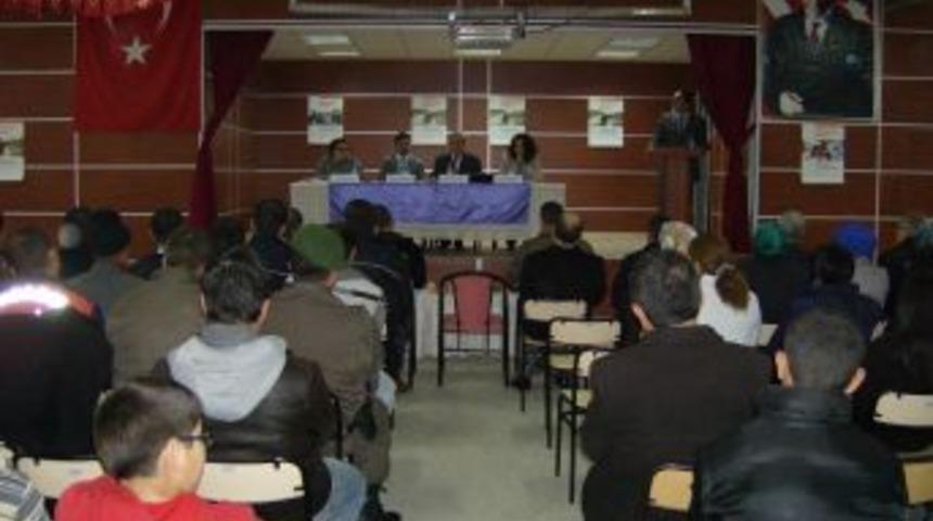 Kırıkkaleli Avukatlar Insan Haklarını Ve Demokrasiyi Anlattı