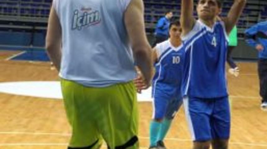 Silivri &Ouml;zel Sporculardan Fenerbah&ccedil;e &Uuml;lker'e Ziyaret