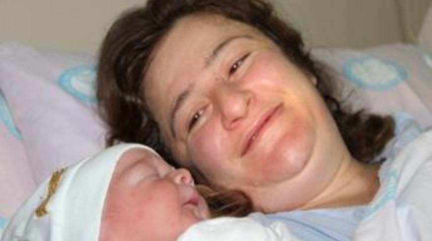 Samsun&rsquo;da 12.12.12 Bebekleri D&uuml;nyaya Geldi