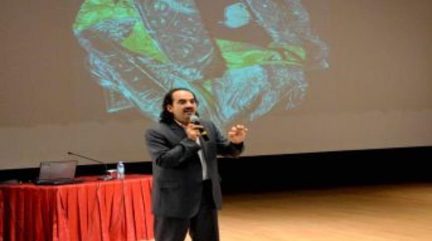 Halit Ak&ccedil;or, Muhteşem Sultanları Anlattı