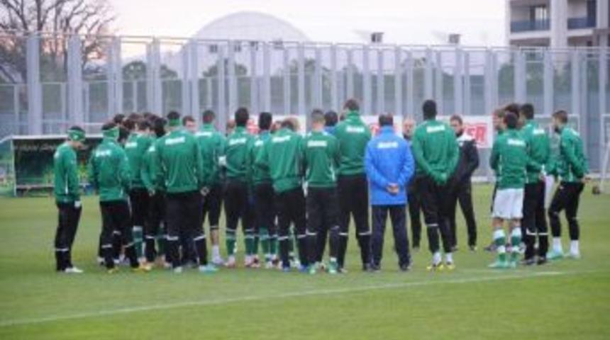 Bursaspor&rsquo;da Eskişehirspor Mesaisi S&uuml;r&uuml;yor