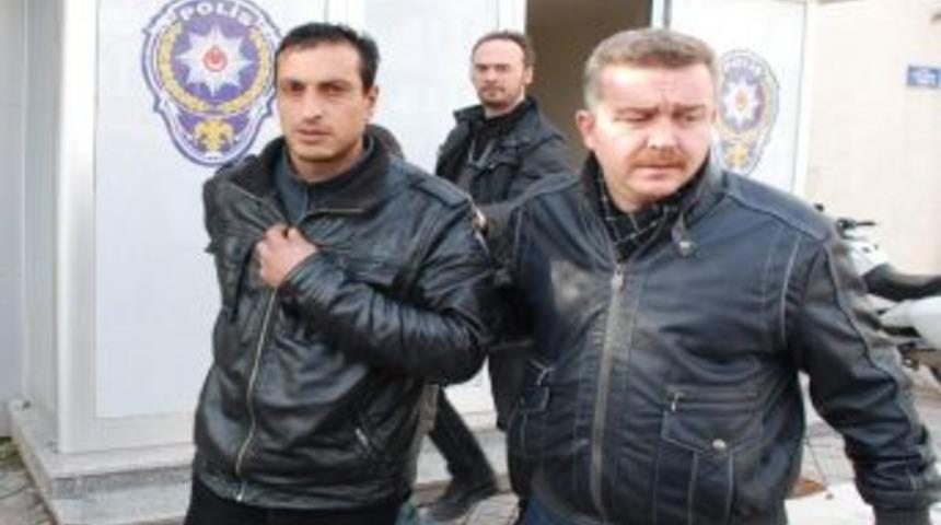 Aranan Şahıslar Yakalandı