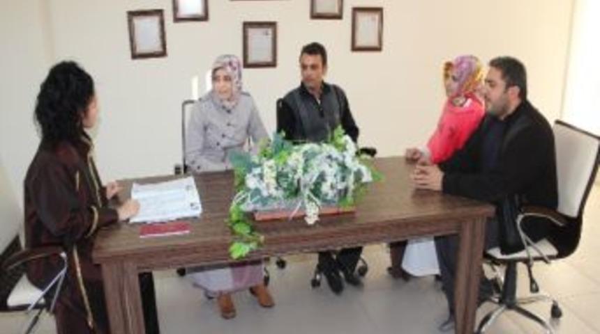 12.12.2012&rsquo;de Edremit&rsquo;te 12 Nikah Kıyıldı