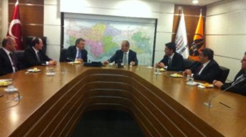 G&uuml;m&uuml;şhane-erzincan Karayolu&rsquo;ndaki Heyelan