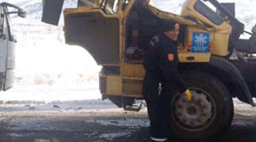 Kamyon şof&ouml;r&uuml;n&uuml;n feci &ouml;l&uuml;m&uuml;