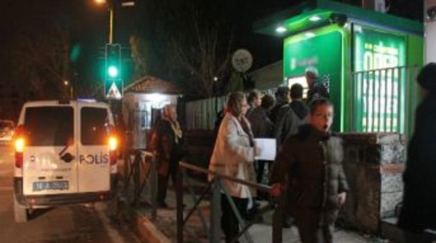 Atm&rsquo;de Unutulan Kart D&uuml;zenek Zannedildi