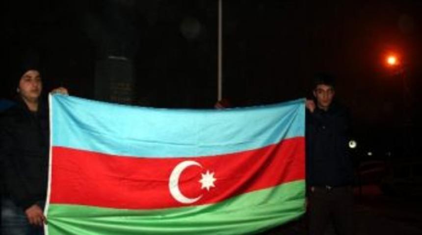 Azerbaycan Merhum Cumhurbaşkanı Kars&rsquo;ta Anıldı