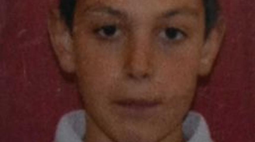 14 Yaşındaki &Ccedil;ocuk Trakt&ouml;r&uuml;n Altında Kalarak Can Verdi