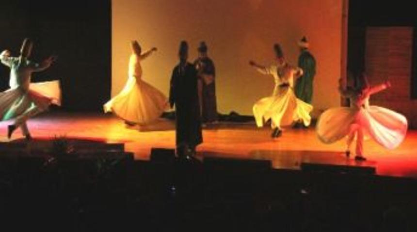 Mersin&rsquo;de Mevlana İ&ccedil;in Şeb-i Arus T&ouml;reni