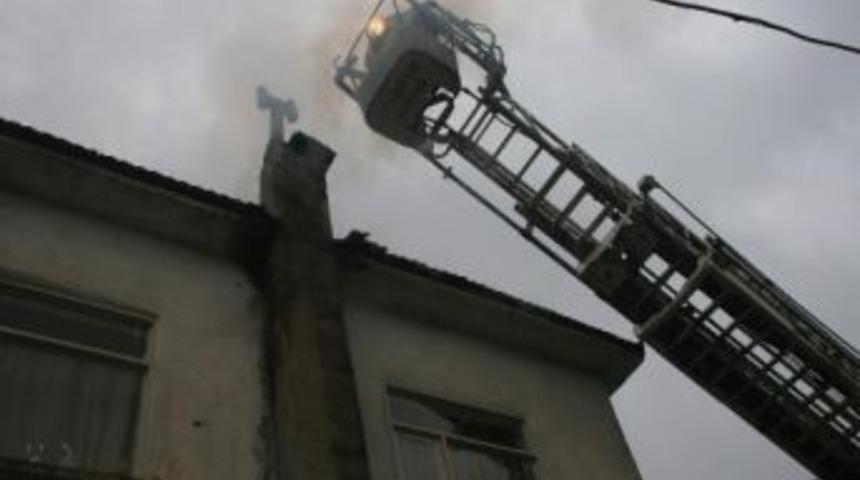 Ortaca&rsquo;daki Baca Yangını Korkuttu