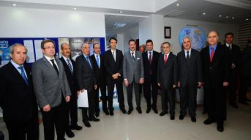 Başkan G&ouml;k&ccedil;ek, Ankara'daki &Uuml;niversitelerin Rekt&ouml;rleriyle Buluştu