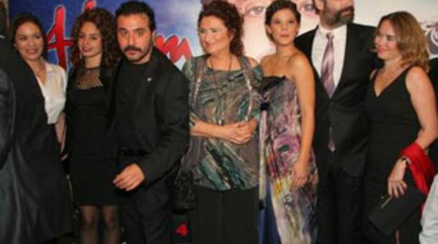 Abimm'e 13 yaş sınırı galayı gerdi