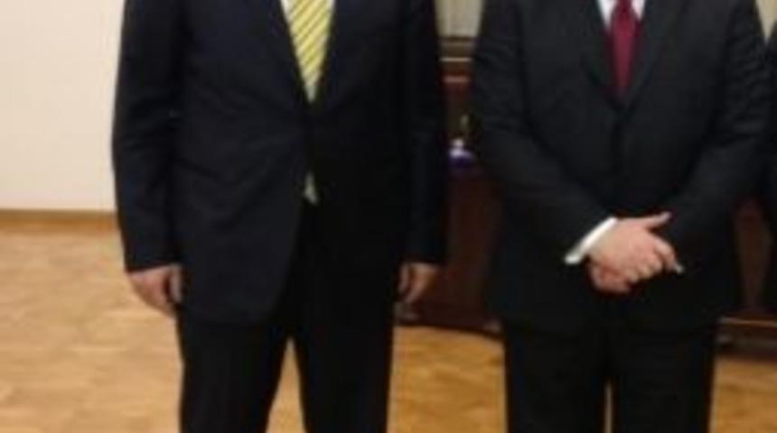 İ&uuml; Rekt&ouml;r&uuml; Prof. Dr. Yunus S&ouml;ylet&lsquo;e Ss. Cyril And Methodius &Uuml;niversitesi Fahri Doktora Unvanı Verdi