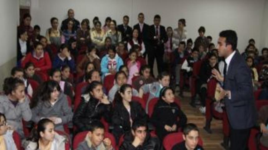 Kişisel Bilgilerinizi İnternette Paylaşmayın