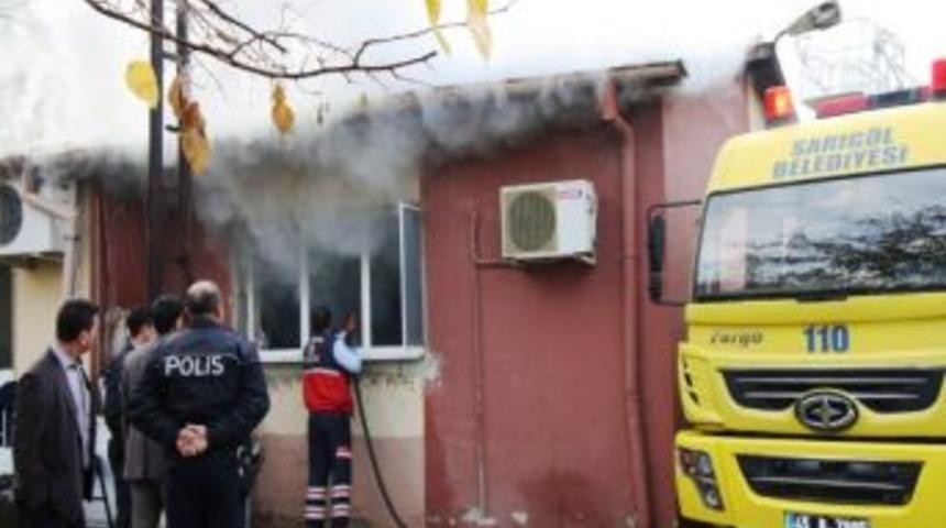 Sarıg&ouml;l Bağ Sulama Birliği&rsquo;nde Yangın &Ccedil;ıktı