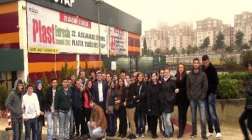Kaynaşlı Myo Lastik Ve Plastik Teknolojisi &Ouml;ğrencileri T&uuml;yap Fuarında