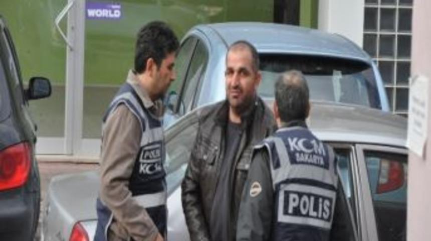 Sakarya'da 10 Yıllık Firari Zanlı Yakalandı