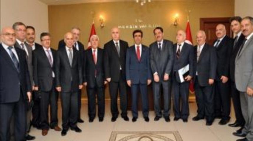 M&uuml;ft&uuml;lerden Vali G&uuml;zeloğlu&rsquo;na Ziyaret
