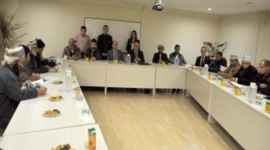 Al Kiyumi: İneg&ouml;l Mobilyasını Umman'da Da G&ouml;rmek Istiyoruz.