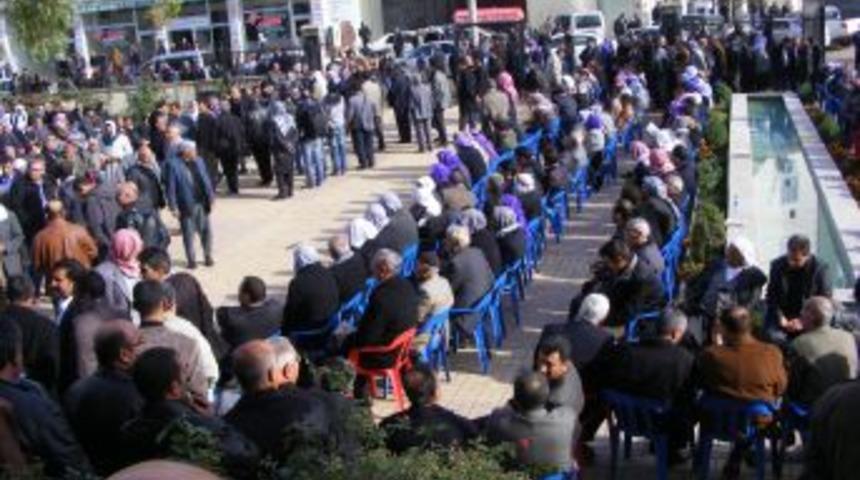 Viranşehir'de Kan Davası 3 Bin Kişilik 'barış Yemeği' Ile Bitti