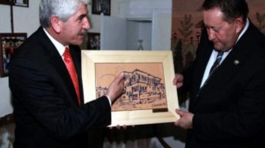 Tataristan K&uuml;lt&uuml;r Bakanı Odunpazarı Hayran Kaldı