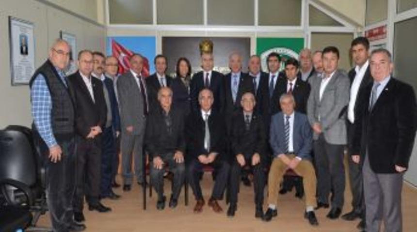 Denizli B&uuml;y&uuml;kşehir Belediyesi&rsquo;nden Amat&ouml;r Spor Kul&uuml;plerine Destek