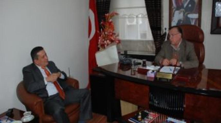 Didim İl&ccedil;e Emniyet M&uuml;d&uuml;r&uuml; Ergen, Esnaf Odasına Ziyaret