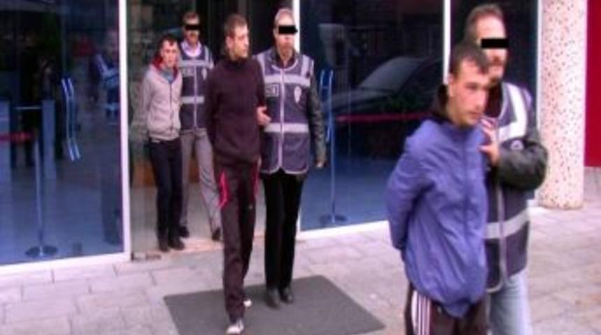 Balıkesir'de Kapka&ccedil; Ve Yankesicilik