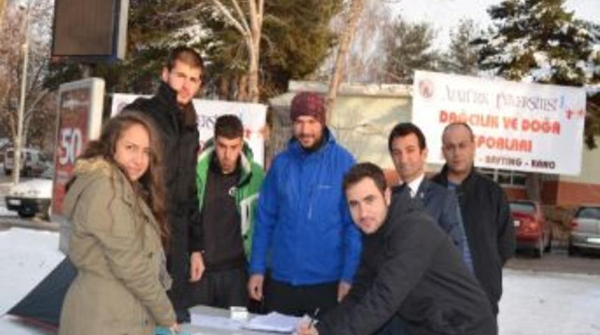 Şehitleri Anma Y&uuml;r&uuml;y&uuml;ş&uuml; İ&ccedil;in Kayıtlar S&uuml;r&uuml;yor