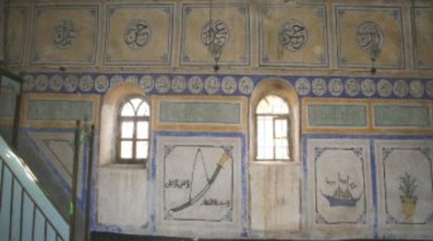 Yenice K&ouml;y&uuml; Tarihi Camii Restorasyon Bekliyor