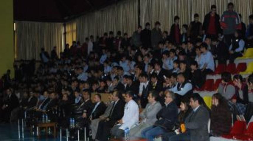 Arif Erdem Derbi Ma&ccedil;ta Iyi Oynayanın Kazanmasını Istedi