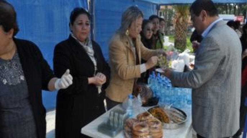 Cumhuriyet Kadınları İhtiya&ccedil;ları İ&ccedil;in Milas'ta Kermes D&uuml;zenledi