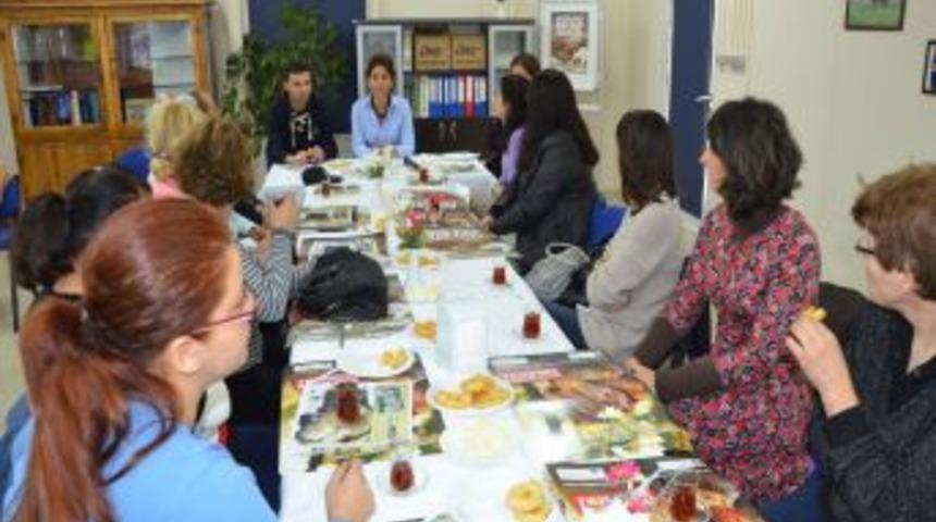 Bursalı Hayvan Severler Barınakta Buluştu