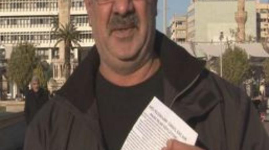 Oğlunu Ter&ouml;r &Ouml;rg&uuml;t&uuml;nden Kurtarmaya &Ccedil;alışıyor