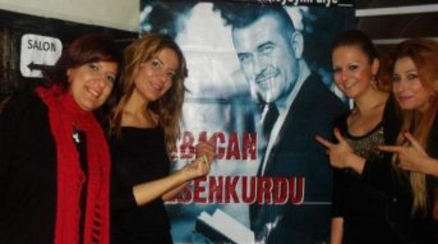 Babacan Pesenkurdu'ndan Şiir Dinletisi